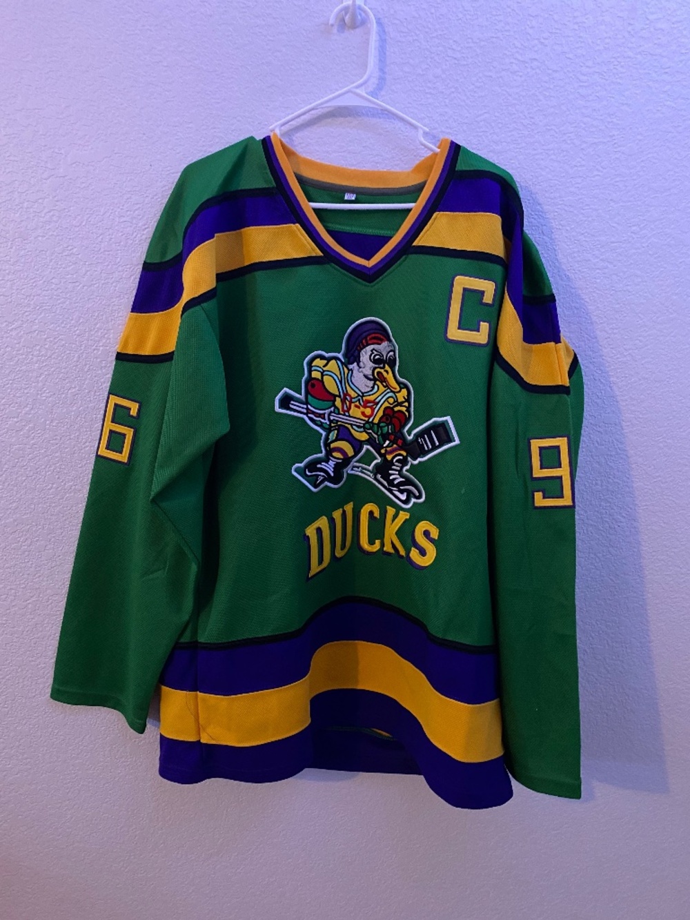 Mighty Ducks Charlie Conway Hockey Jersey
